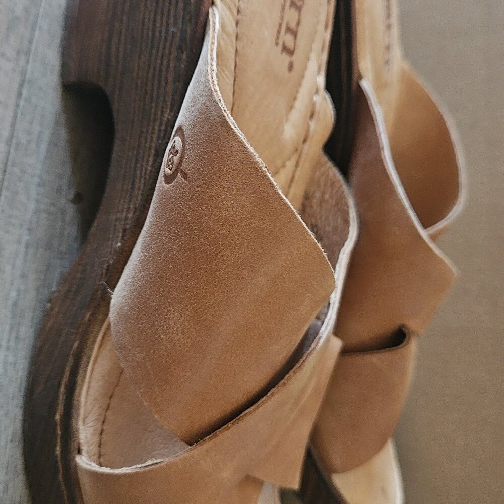 Born brown wedge sandals